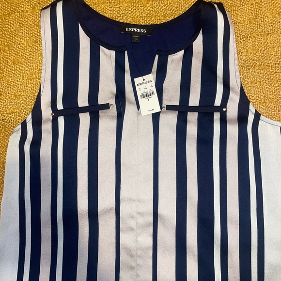 NWT Express Striped Blouse - Picture 2 of 7
